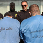 ببینید | تصاویر تکان‌دهنده پلیس از حمله اراذل و اوباش نعمت‌آباد به مردم با قمه