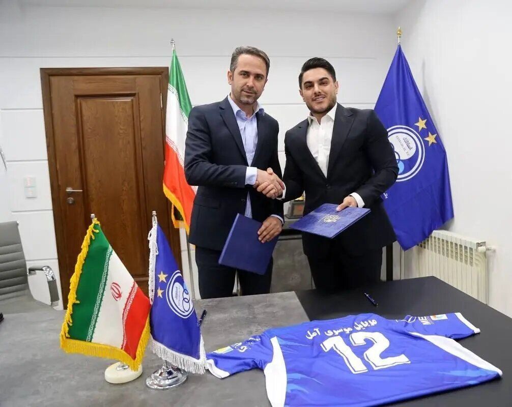 ببینید/ تهدید باشگاه استقلال توسط مالک موبایل موسوی ببینید/ تهدید باشگاه استقلال توسط مالک موبایل موسوی