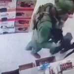 ببینید/ ضرب و شتم کودک فلسطینی توسط سرباز اسرائیلی