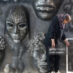 (تصاویر) زن ایرانی که با ضایعات آهن آثار هنری خلق می‌کند