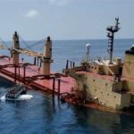 ببینید | غرق شدن کامل کشتی انگلیسی روبیمار در قعر دریای سرخ
