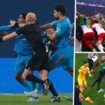 ببینید | دعوای وحشیانه وسط زمین فوتبال در روسیه؛ نمایش شش کارت قرمز پس از نزاع خشونت‌آمیز!