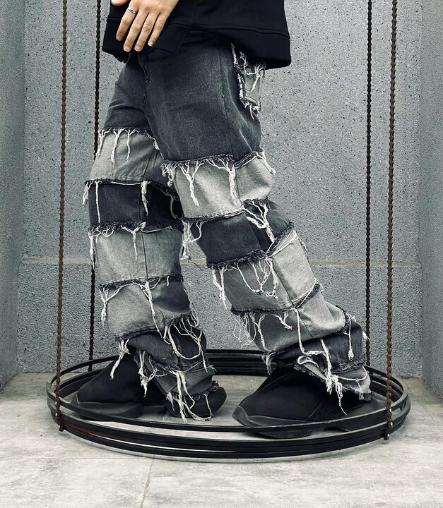 فروش لباس‌های عجیب در مشهد