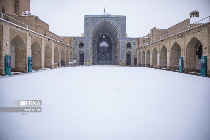 تصاویر | برف در شهر کویری؛ یزد سفیدپوش شد