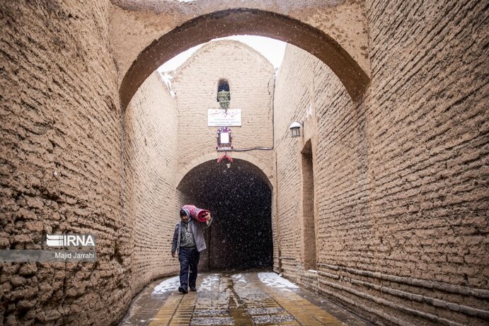 تصاویر | برف در شهر کویری؛ یزد سفیدپوش شد