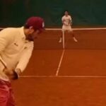 ببینید / لحظاتی تماشایی از ترکیب ورزش‌های تنیس و گلف!