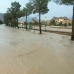 ویدیو / سرریز شدن رودخانه شهر تفت یزد؛ خیابان اصلی شهر به زیر آب رفت