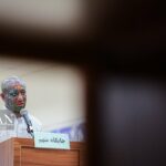 تصاویر | ژست‌های مورد توجه امیر تتلو در دومین جلسه رسیدگی به اتهاماتش در دادگاه