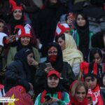 ببینید | شور و اشتیاق بانوان برای تماشای بازی پرسپولیس و گلگهر