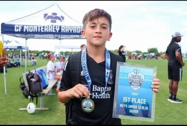 عکس | پسر در مسیر پدر؛ قهرمانی تیاگو مسی با اینترمیامی عکس | پسر در مسیر پدر؛ قهرمانی تیاگو مسی با اینترمیامی