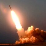 ببینید | لحظه شلیک ٢٠ موشک بالستیک از کرمانشاه به سمت اسرائیل