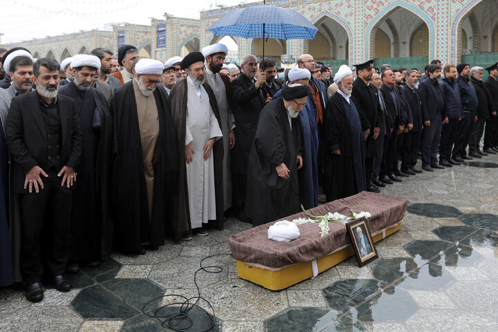 تشییع پیکر آیت الله شیخ حبیب الله احمدی