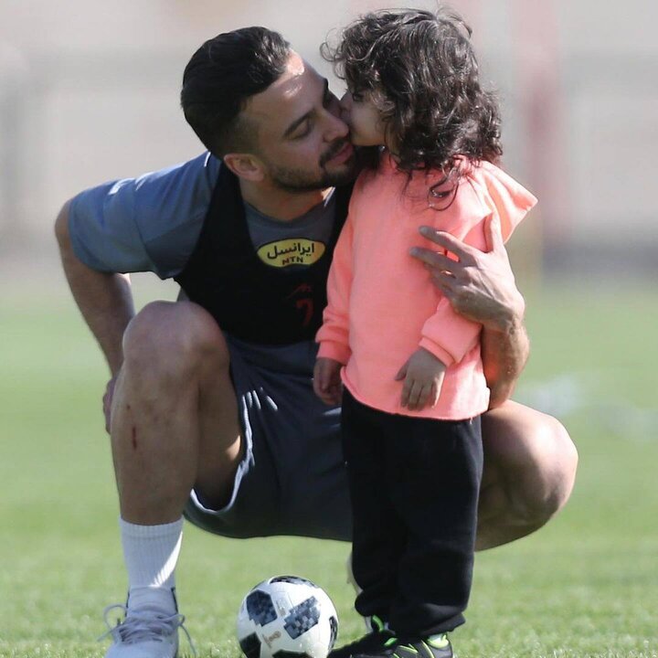 تمرین امروز پرسپولیس در حضور یارا دختر سروش رفیعی برگزار شد