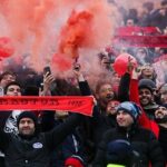 ببینید | جنجال بزرگ در تبریز؛ حمله هواداران به ون حامل بازیکنان تراکتور