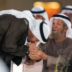 ببینید | حرکت جنجالی رئیس امارات متحده عربی در یک مراسم رسمی