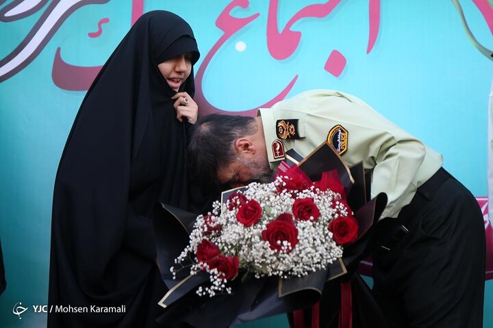 اجتماع بزرگ مردم قم در حمایت از اجرای طرح نور فراجا