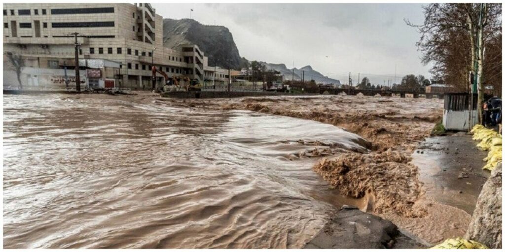 ویدیو / جاری شدن سیل در شهر مدینه عربستان