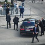 ببینید / تصاویری از لحظه شلیک به نخست وزیر اسلواکی