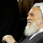 ویدیو / موحدی کرمانی: در خیابان نگاهم که به عکس آقای رئیسی می‌افتاد طاقت نگاه کردن نداشتم