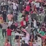 ببینید / درگیری هواداران شمس‌آذر و پرسپولیس در پایان بازی