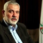 ببینید |  ادای احترام اسماعیل هنیه رئیس دفتر سیاسی حماس به رئیس‌جمهور شهید و همراهان