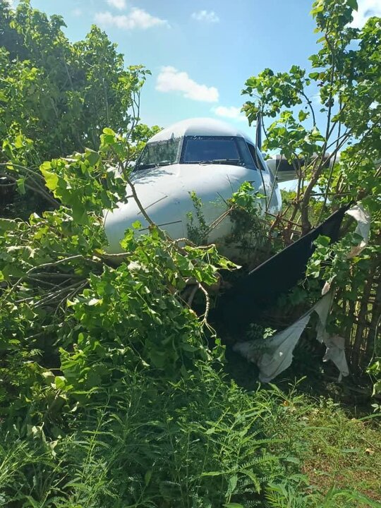سقوط هواپیمای فوکر ۵۰ هنگام برخاستن از فرودگاه موهلی بندر السلام در کومور