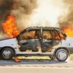 ببینید | اطفاء حریق خودرو حامل قاچاق سوخت توسط آتش نشانان