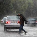 ببینید | تصاویری از رعد و برق و بارش شدید باران در مشهد