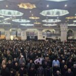 ببینید | مداحی پویانفر در مراسم وداع مردم تهران در مصلی