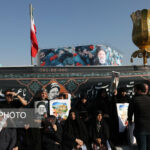 عکس | دست‌نوشته جالب یکی تهرانی در وصف رئیسی در مراسم تشییع: خیلی سوختیم که چرا…؟