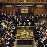 ببینید  | بازگشت به کار نماینده پارلمان بریتانیا بعد از قطع شدن دو دست و دو پایش!