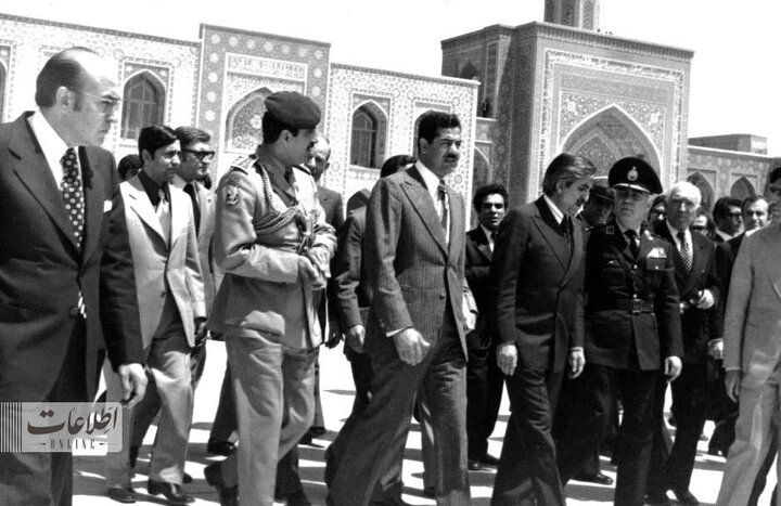 عکس‌های منتشرنشده از حضور صدام در حرم امام رضا(ع)