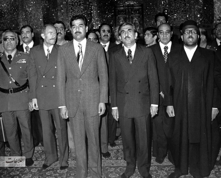 عکس‌های منتشرنشده از حضور صدام در حرم امام رضا(ع)