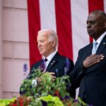 ببینید | چرت زدن بایدن در مراسم روز یادبود سربازان کشته‌شده آمریکا