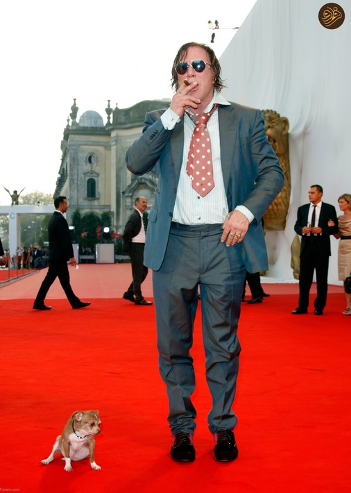 (تصاویر) حیوانات روی فرش قرمز کن