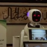 ببینید / ربات هوشمند برای کمک در در ارائه خدمات بهداشتی به حجاج