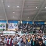 ببینید/ ویدیویی از استقبال مردم استان فارس در سالن شهید دستغیب شیراز، پیش از ورود پزشکیان