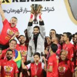 عکس‌| جام قهرمانی در دستان همسر بیرانوند!