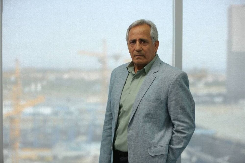 عکس | تصویری از مجید مظفری بازیگر سینما با ریش و موهای بلند در جوانی عکس | تصویری از مجید مظفری بازیگر سینما با ریش و موهای بلند در جوانی