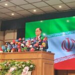 ببینید | واکنش حقانیان به قطع برق هنگام نشست خبری؛ امیدوارم عمدی نباشد!
