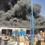 ببینید | اولین تصاویر از آتش‌سوزی انبار لوازم خانگی در اصفهان