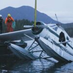 ببینید | برخورد هواپیمای دریایی با قایق تفریحی در کانادا