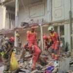 ببینید | تصاویر تازه از ریزش مرگبار ساختمان در چناران