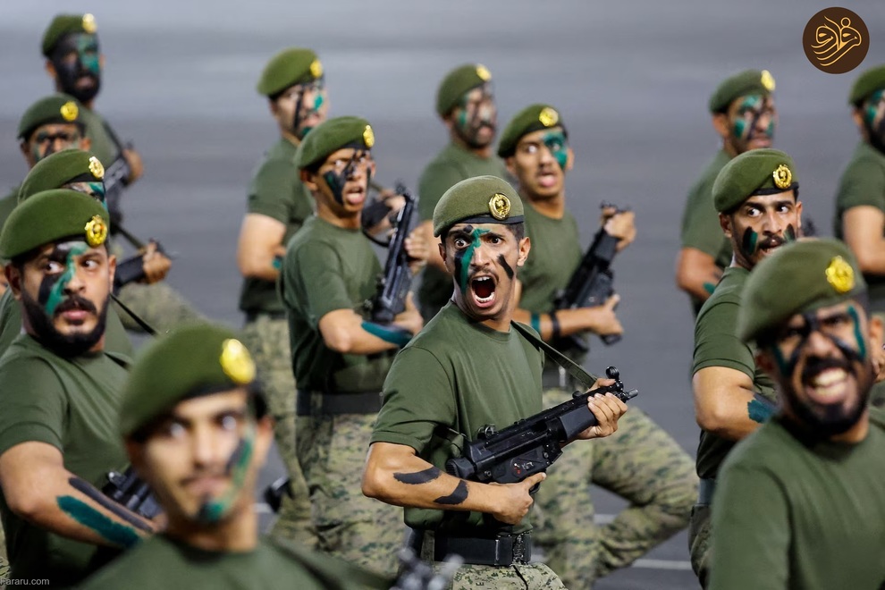 (تصاویر) موسم حج؛ از کبوتر و گربه‌بازی تا طواف خانه خدا