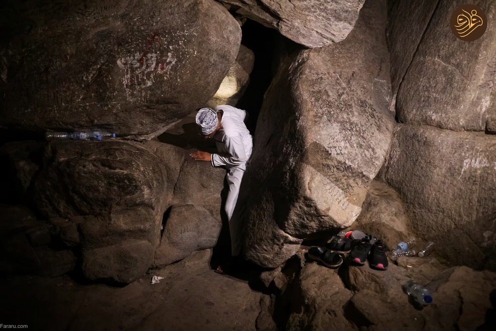 (تصاویر) موسم حج؛ از کبوتر و گربه‌بازی تا طواف خانه خدا
