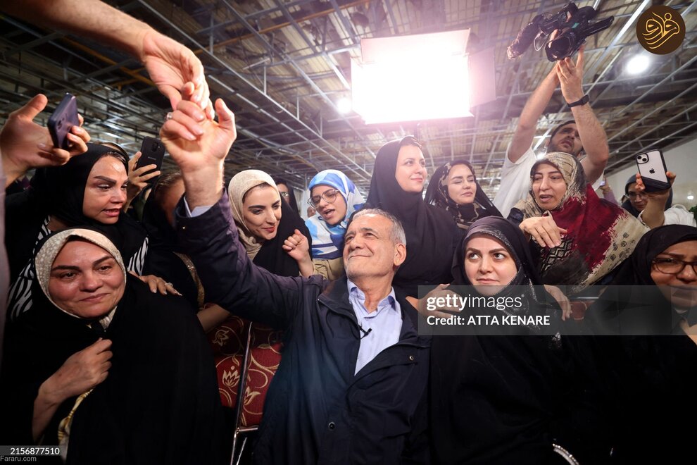 (تصاویر) حاشیه‌هایی از همایش انتخاباتی زنان حامی مسعود پزشکیان