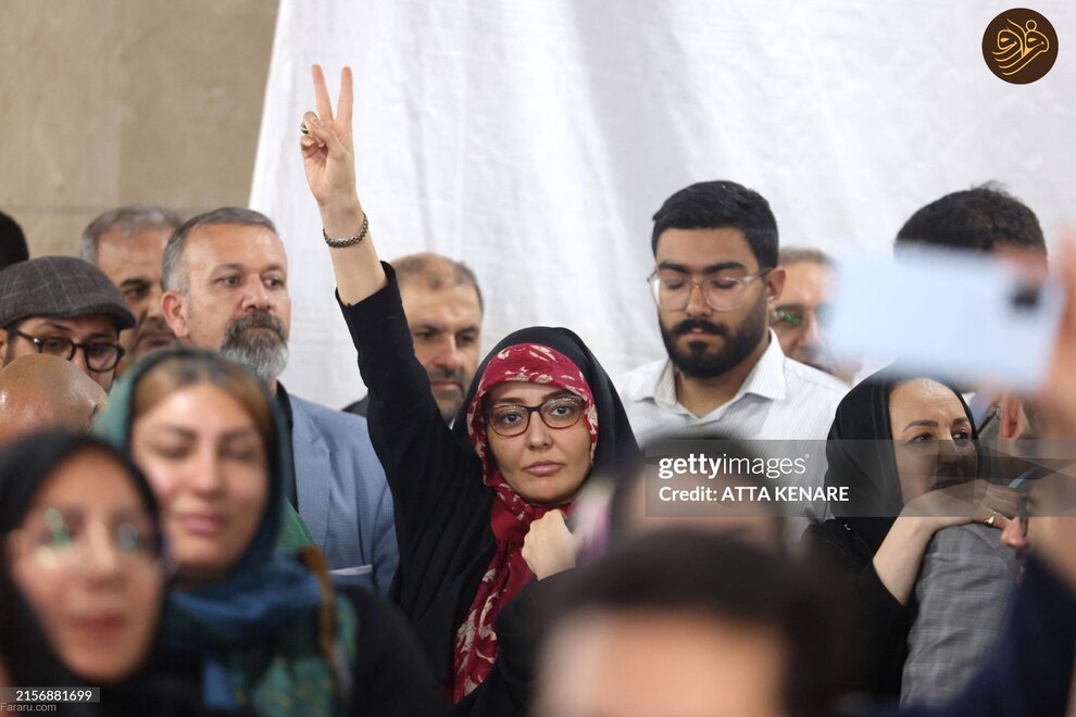 (تصاویر) حاشیه‌هایی از همایش انتخاباتی زنان حامی مسعود پزشکیان