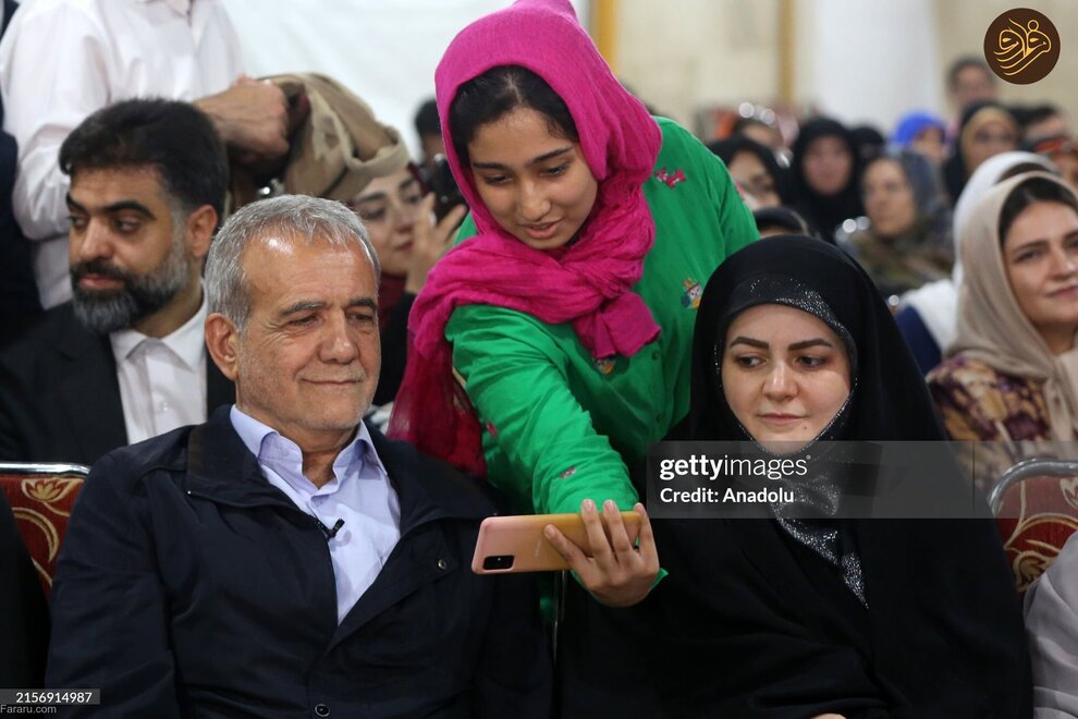 (تصاویر) حاشیه‌هایی از همایش انتخاباتی زنان حامی مسعود پزشکیان