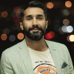 بیوگرافی هادی کاظمی همسر سمانه پاکدل که با بازی در سریال‌های مهران مدیری به شهرت رسید