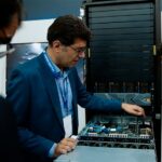 از ساخت POS بانکی تا اجرای سامانه سوخت کشور